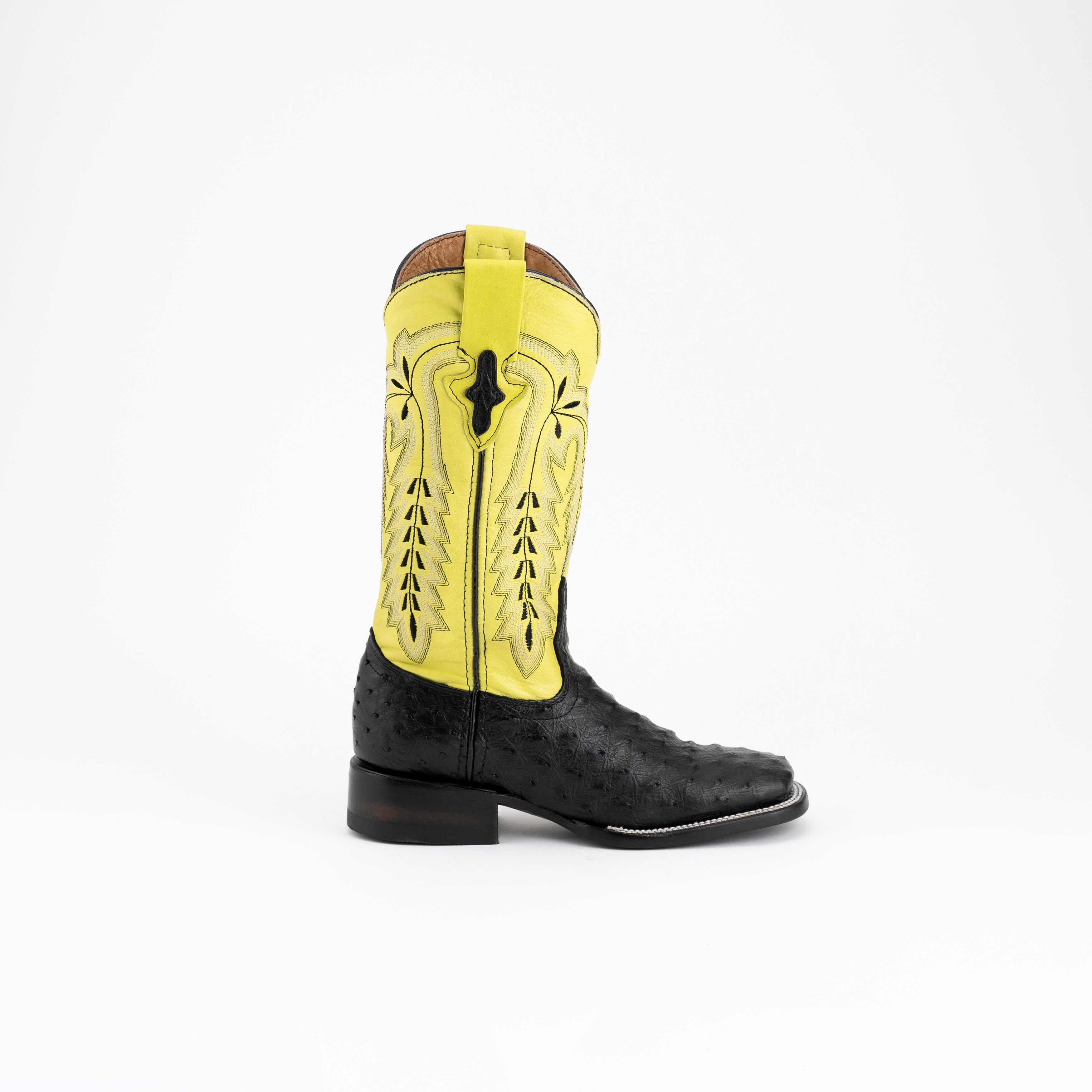 Ladies Colt - Full Quill Ostrich